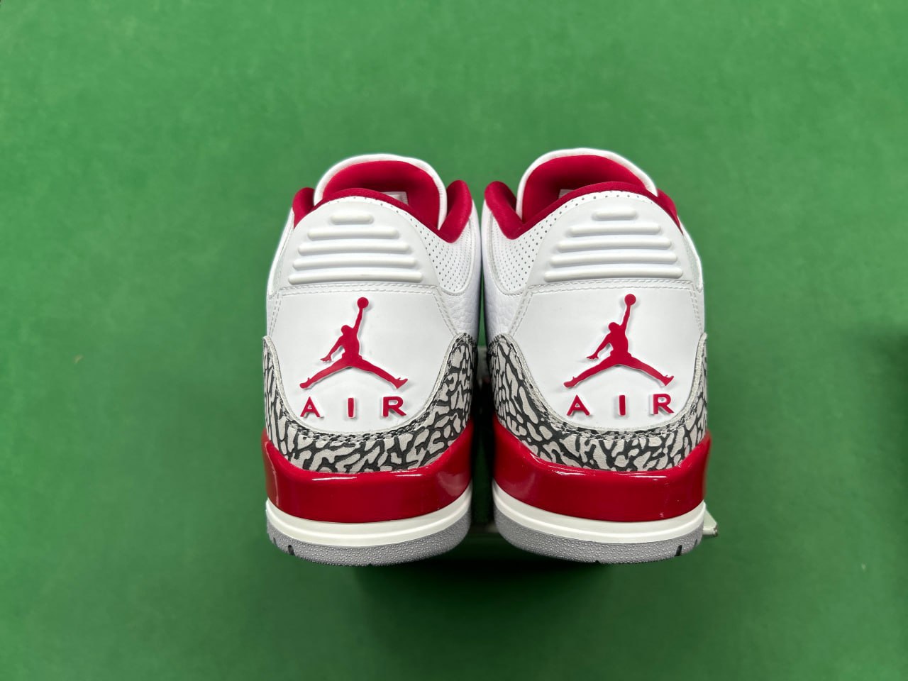 Nike Air Jordan 3 OG Sneakers 