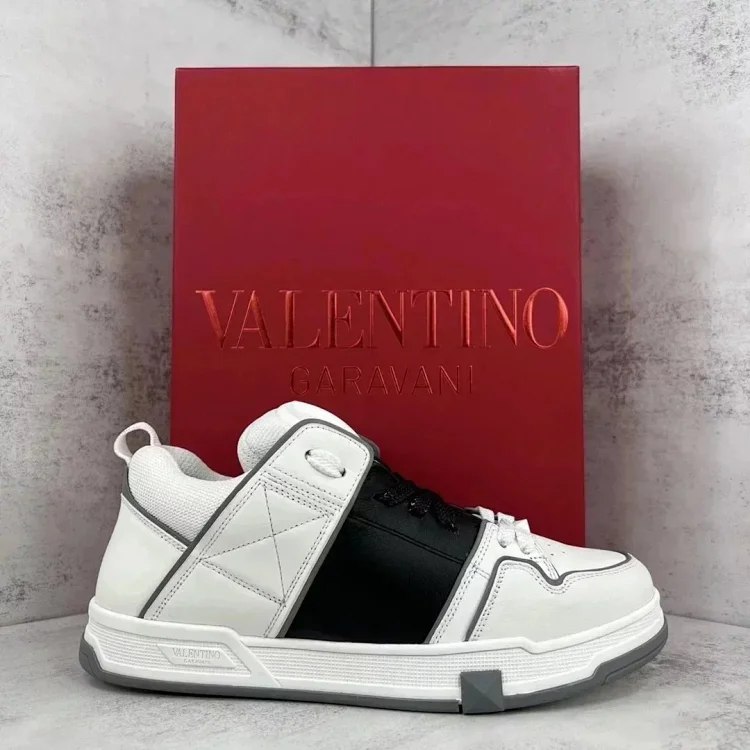 Valentino Garavani Rockstud Sp