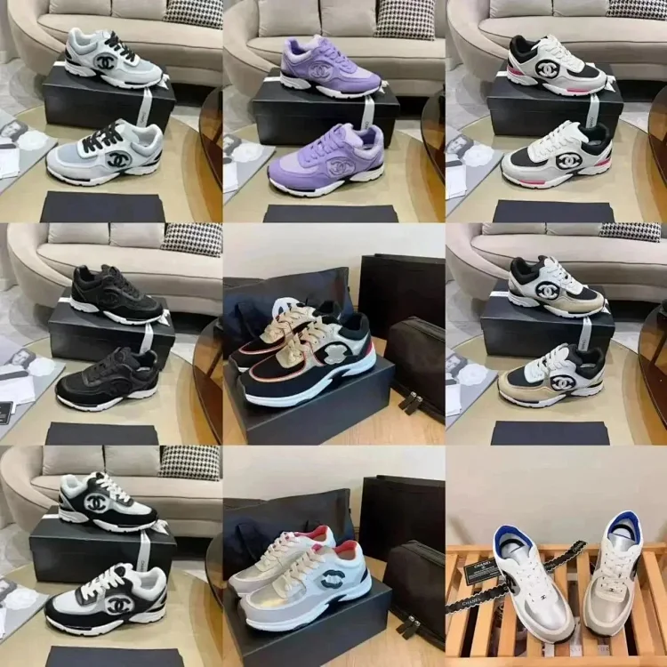 CHANEL Chanel 19 Sneakers [40 