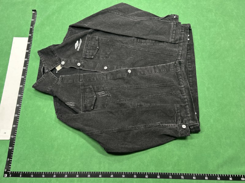 Balenciaga Denim Jacket with 'Dior' Graphic [36 styles] -3