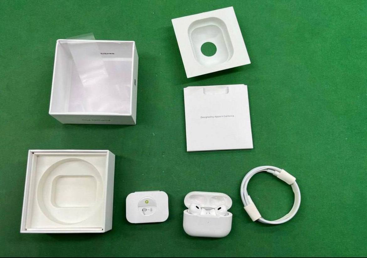 Apple AirPods Pro, AirPods Pro 2, AirPods 3, and AirPods Max [35 styles] -2