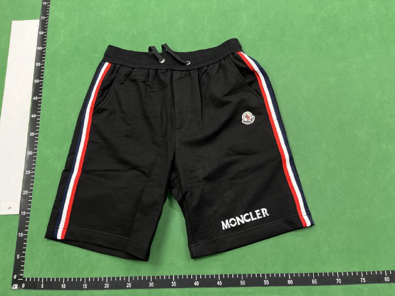 Moncler Logo-Print Shorts [40 styles] -4