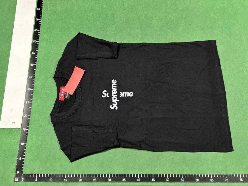 Supreme T-shirt (32 CP) -2