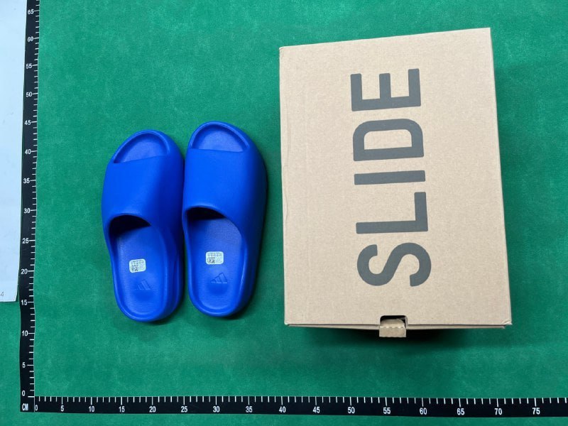 Yeezy Slides -2