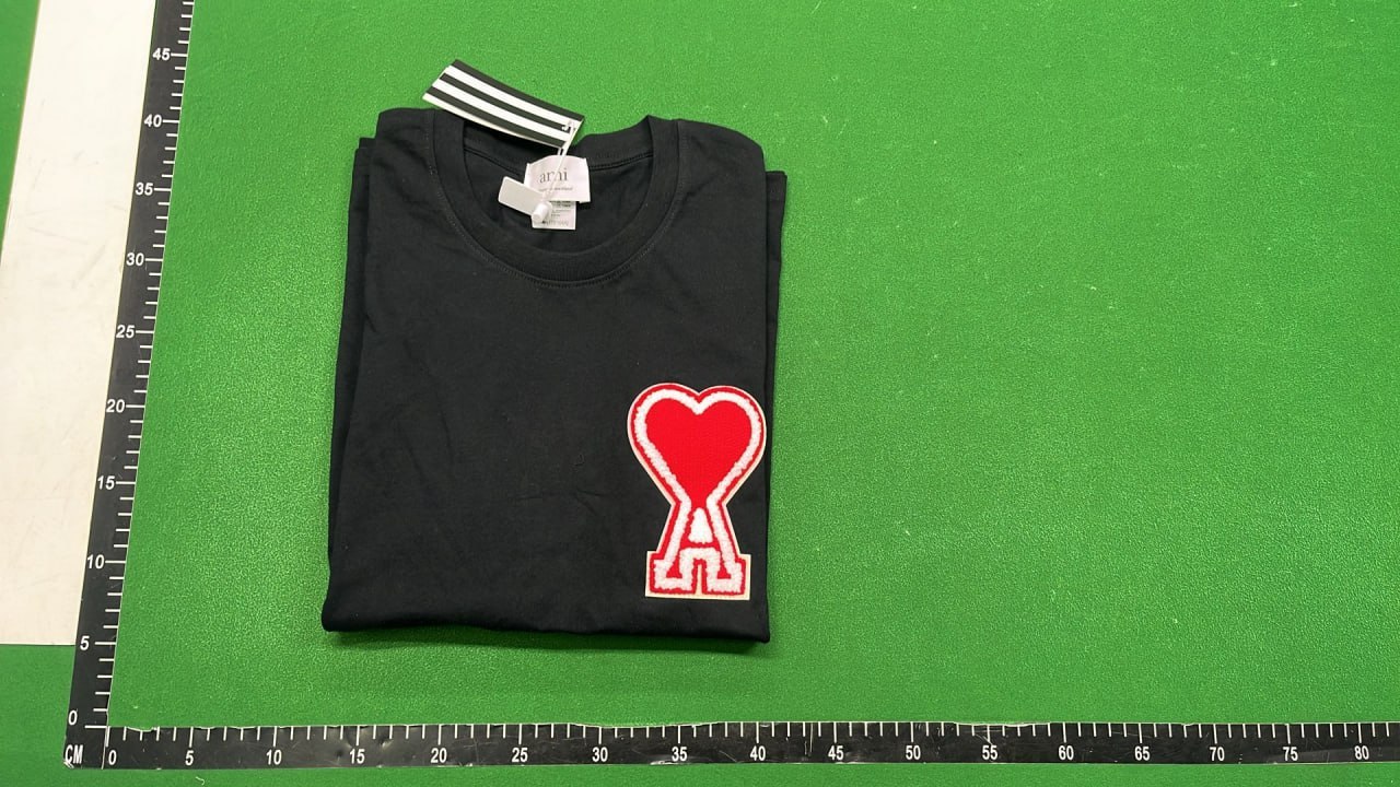 Ami Tee -4