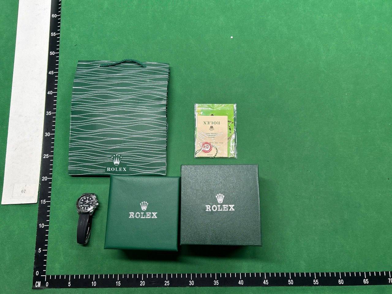 Rolex watch  -2