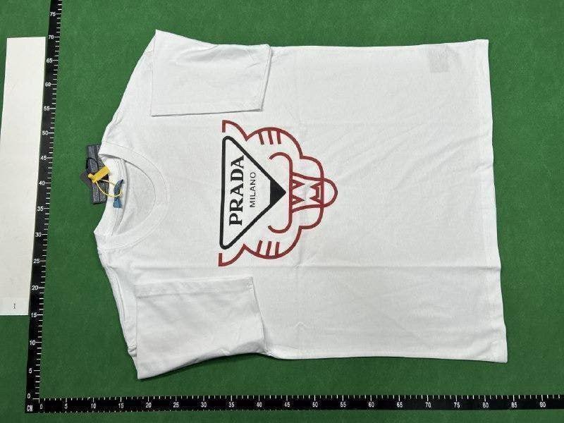 Prada T-shirt (37 CP) -4