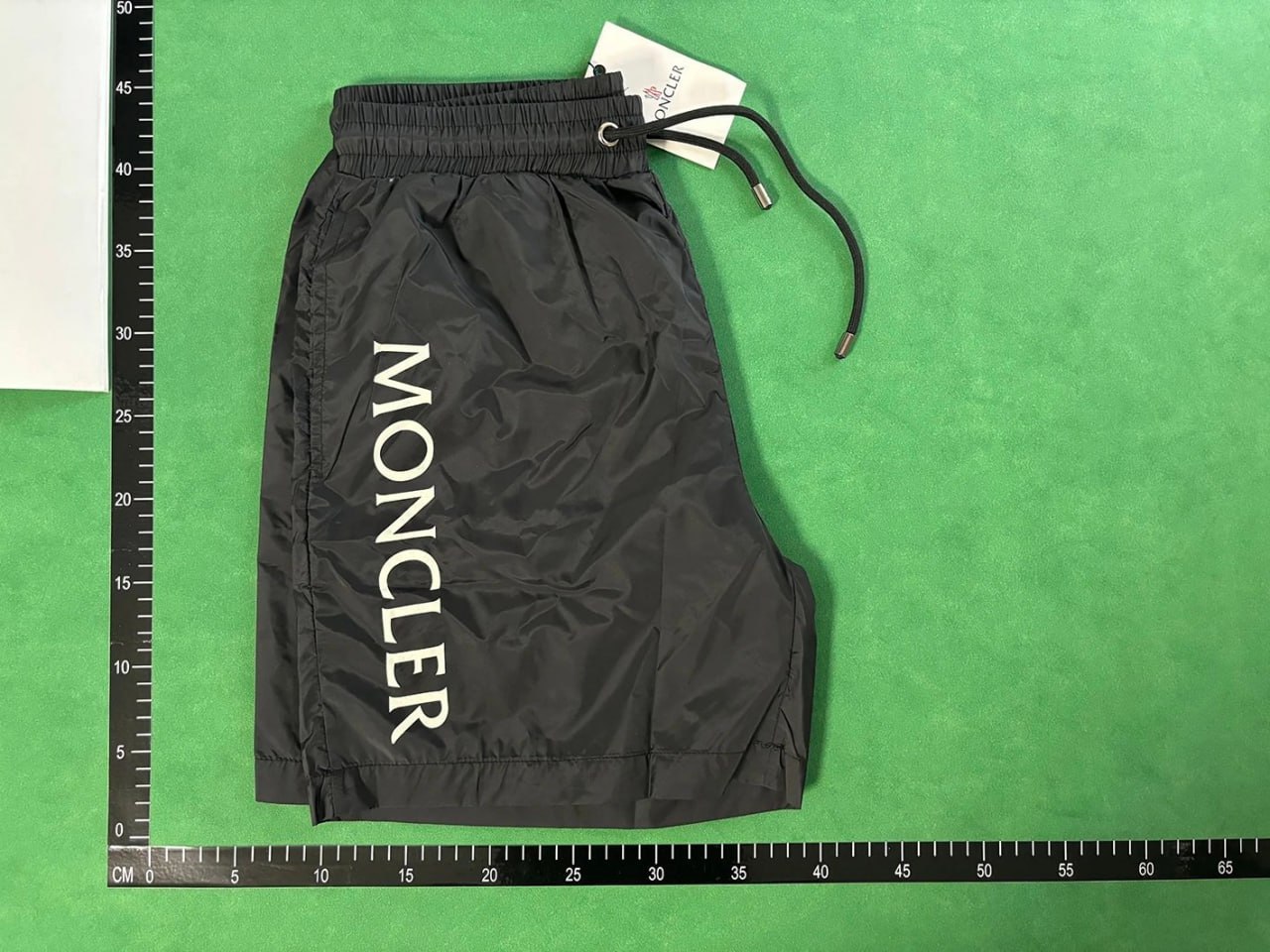 Moncler shorts -3