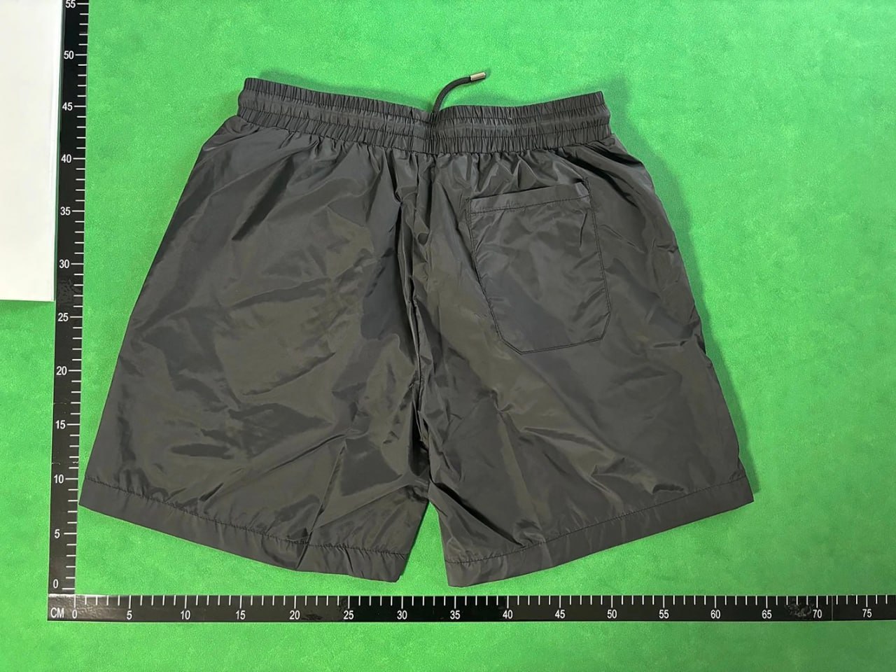 Moncler shorts -4