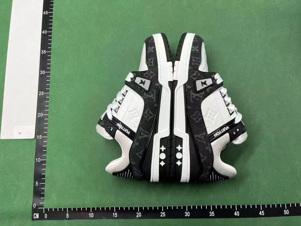 Louis Vuitton Trainer -4