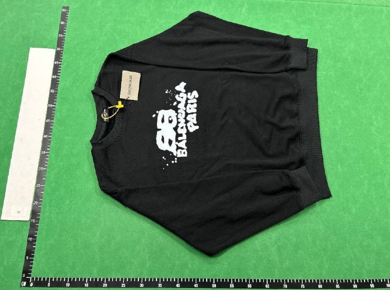 Balenciaga Sweater -3