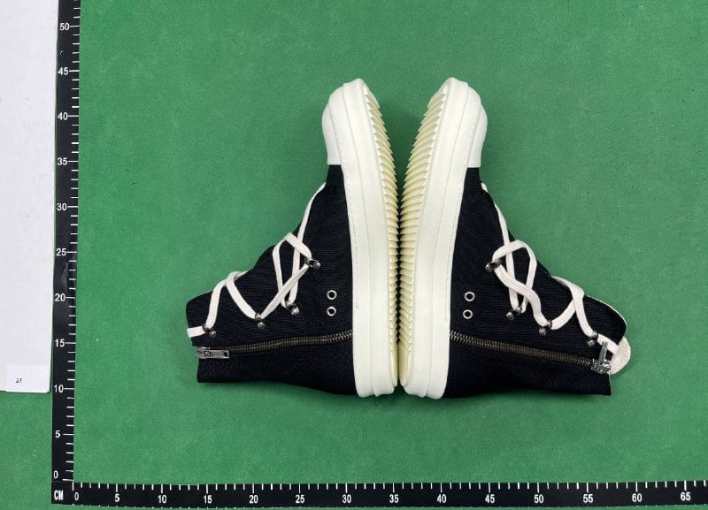 Rick on shoes (40 CP) -3