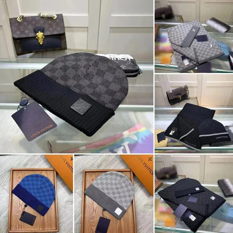  Louis Vuitton Beanie & Sc