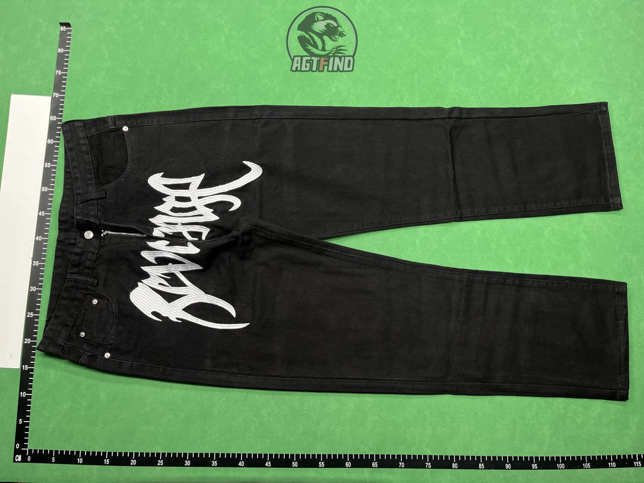 Revenge Jeans -3