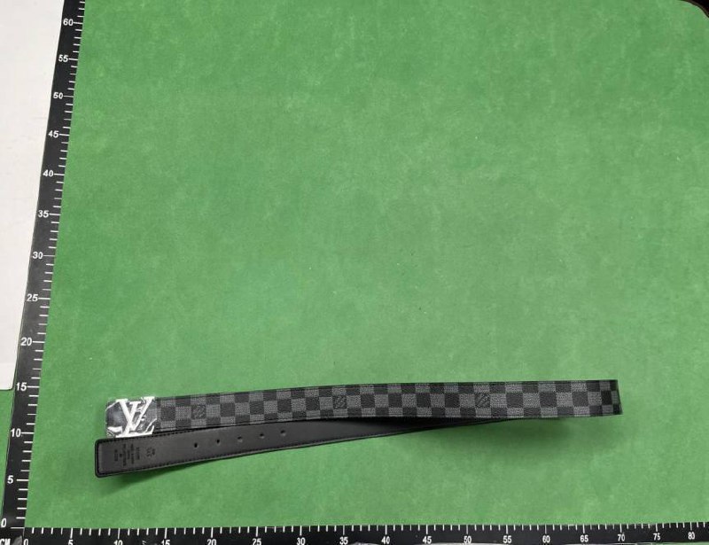 LV Belt(gift box -3