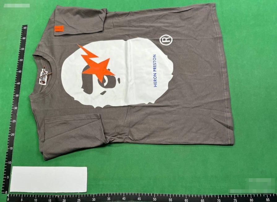 Bape T-shirt (40 CP) -3