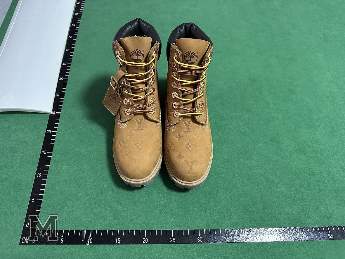 LV x Timberland（+12 color -4