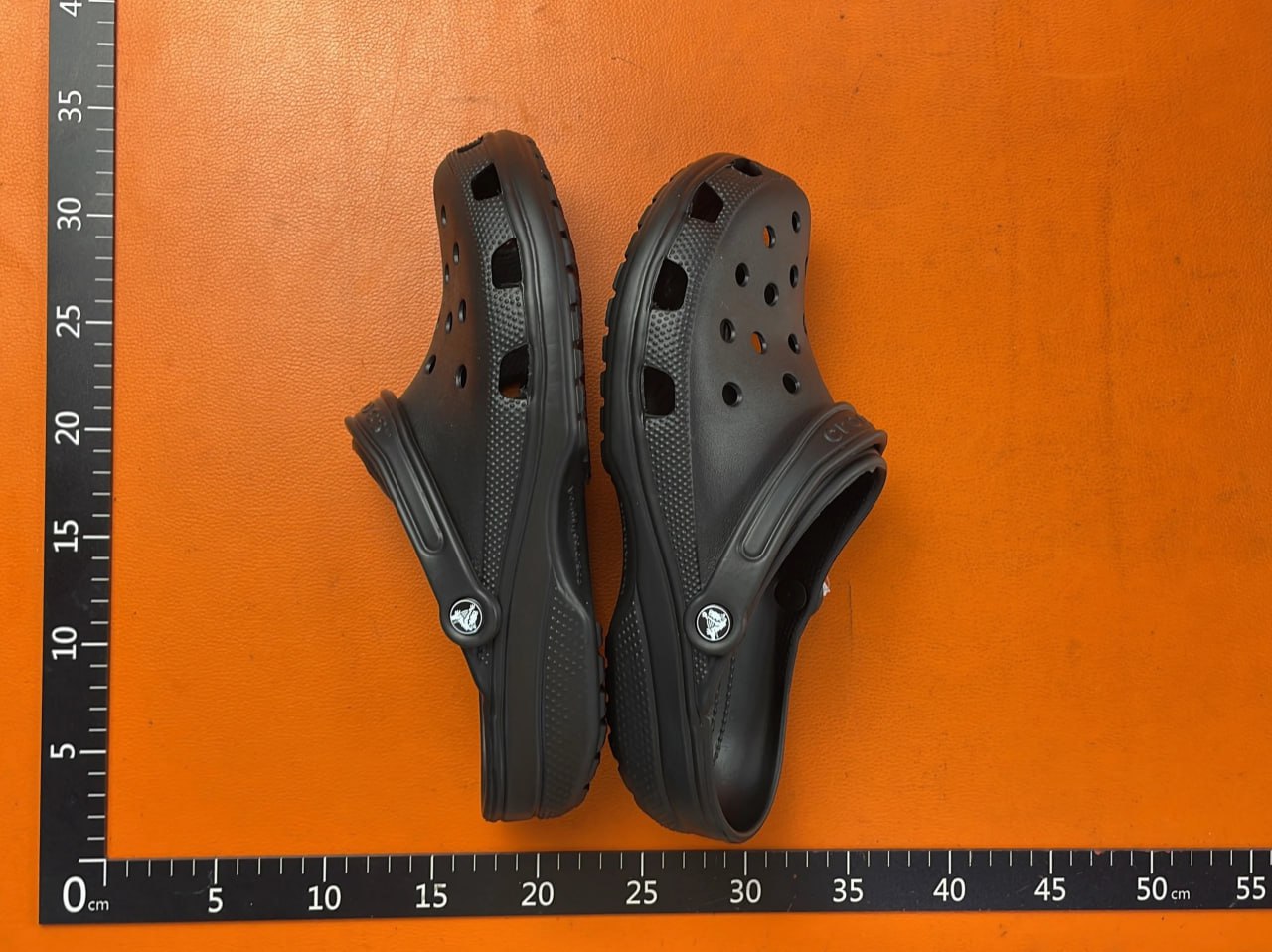 crocs -2