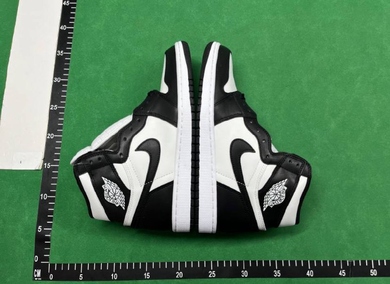 Nike Jordan 1 -3