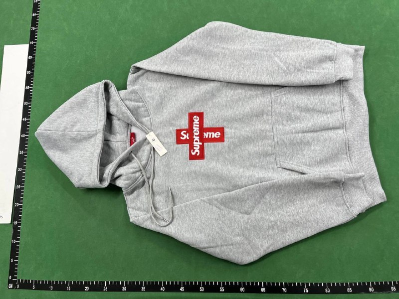 SUPREME HOODIES （20 styles -5