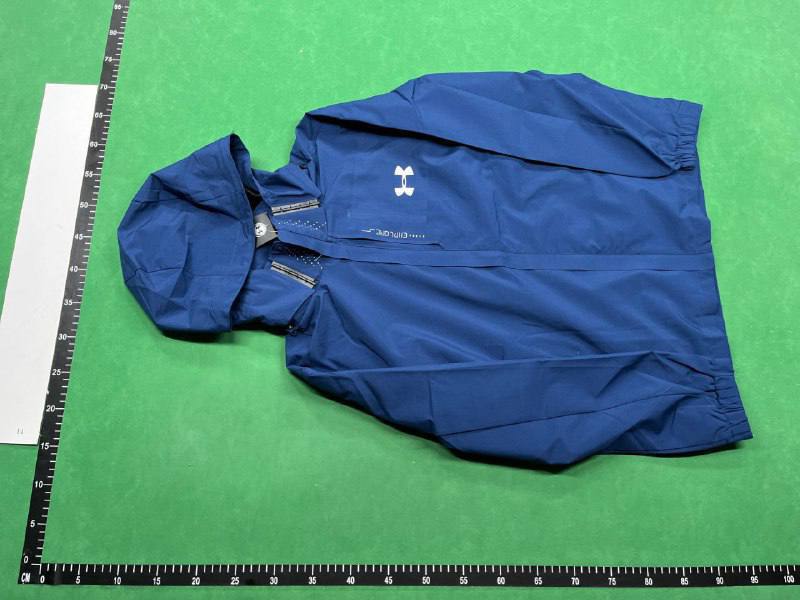 Under armor Windbreaker -4