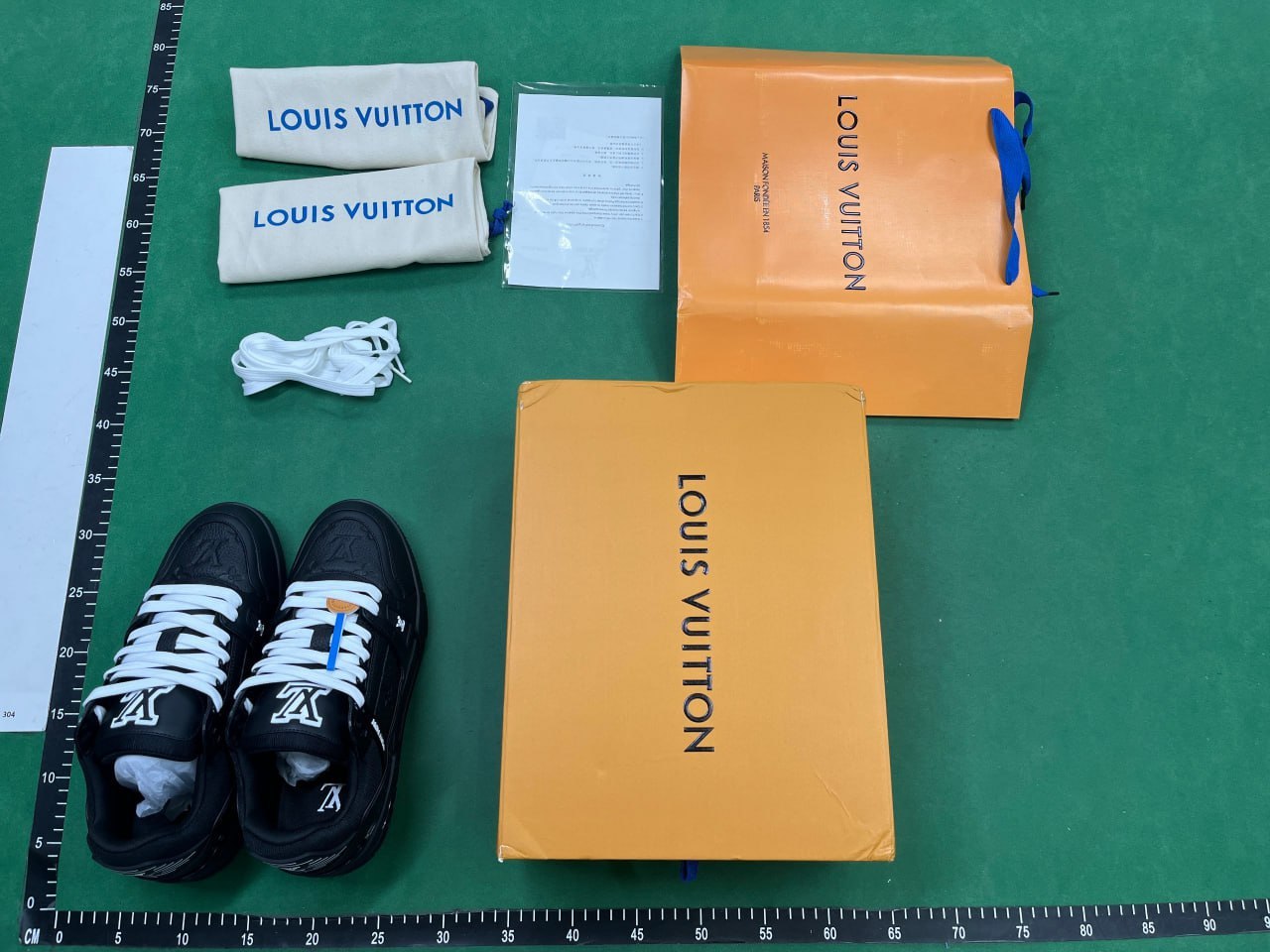 Louis Vuitton -3