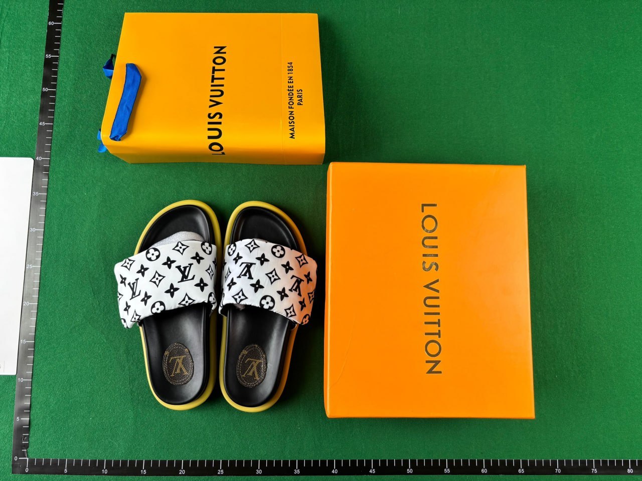 Louis Vuitton Slippers -2