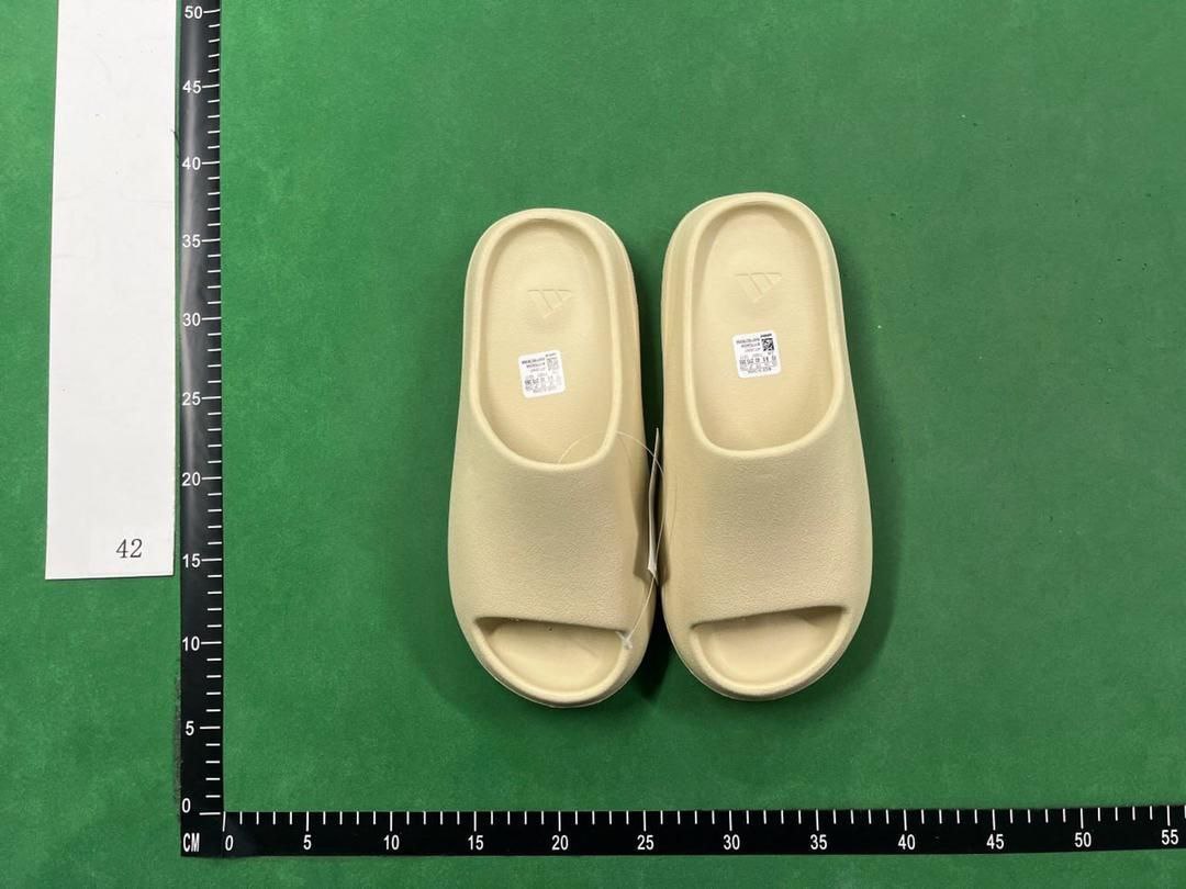 Yeezy Slide -2