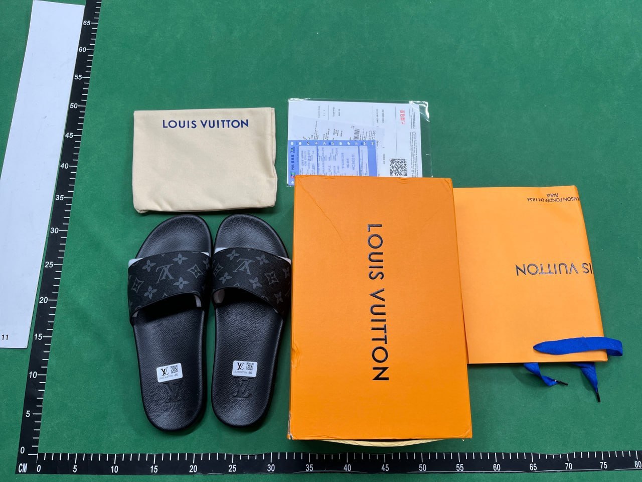 Louis Vuitton slippers -3