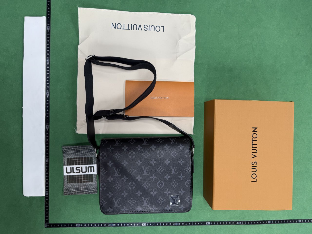 Louis Vuitton genuine leather bags -2