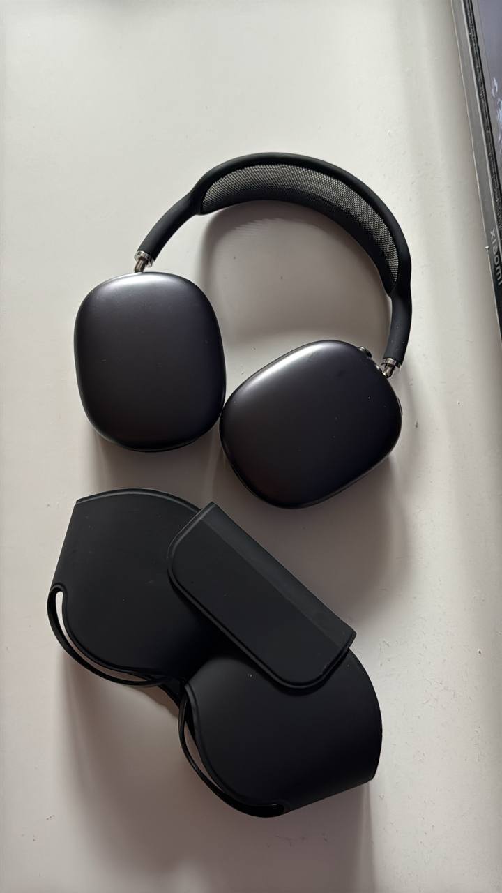 AirPods Max 1.1 -2