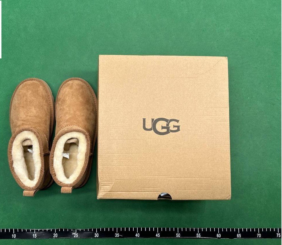 UGG Snow Boots -2
