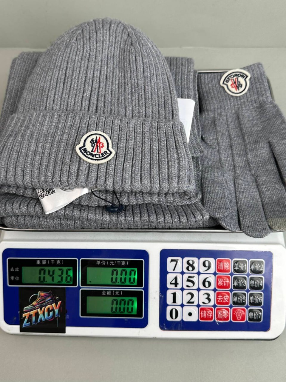moncler hat -2