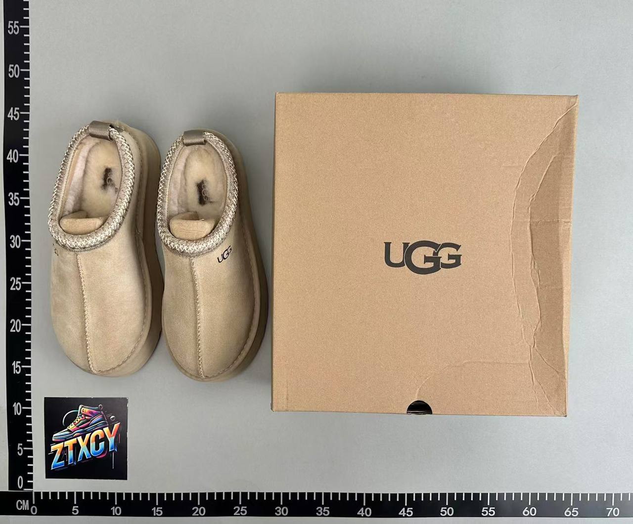 UGG Snow Boots -5