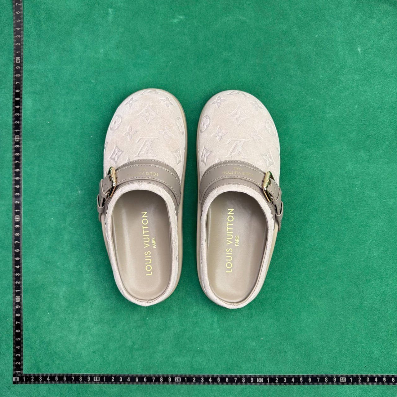 LOUIS VUITTON To-Go -1