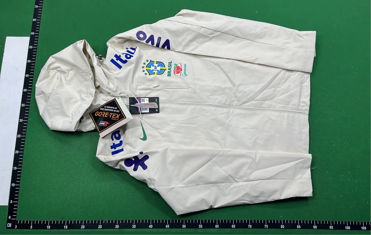 Nike Windbreaker -5