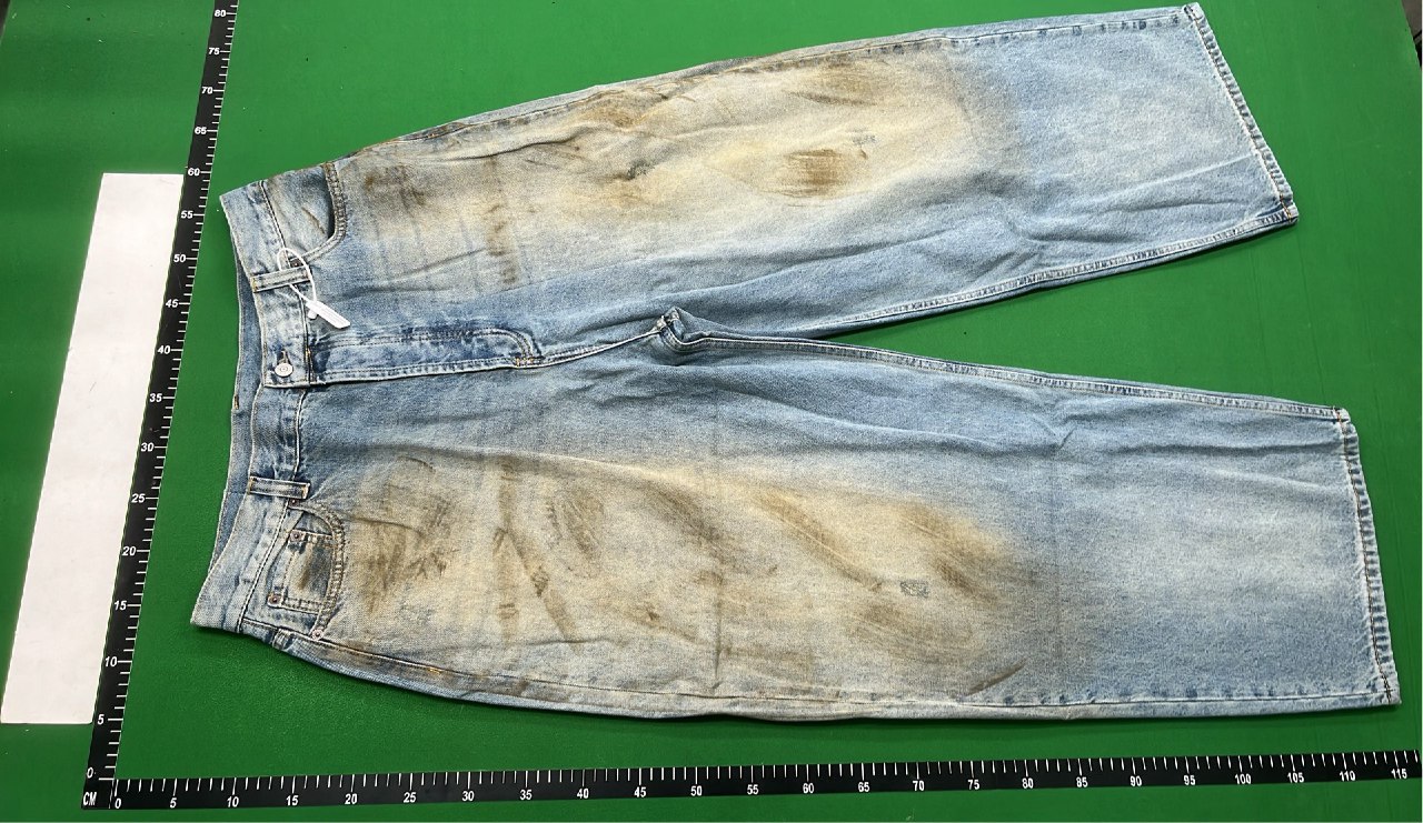 Levi's pans -2