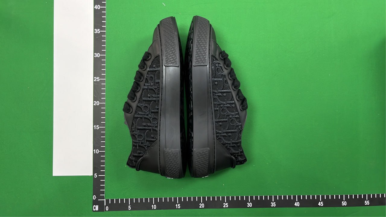 Dior Men's Black Leather Sneakers with Embossed Design -2