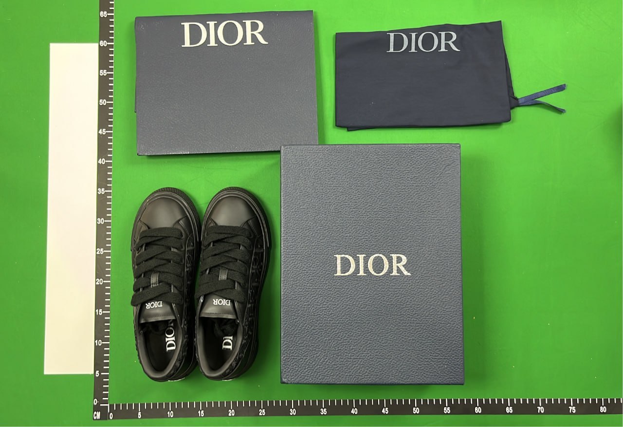 Dior Men's Black Leather Sneakers with Embossed Design -5