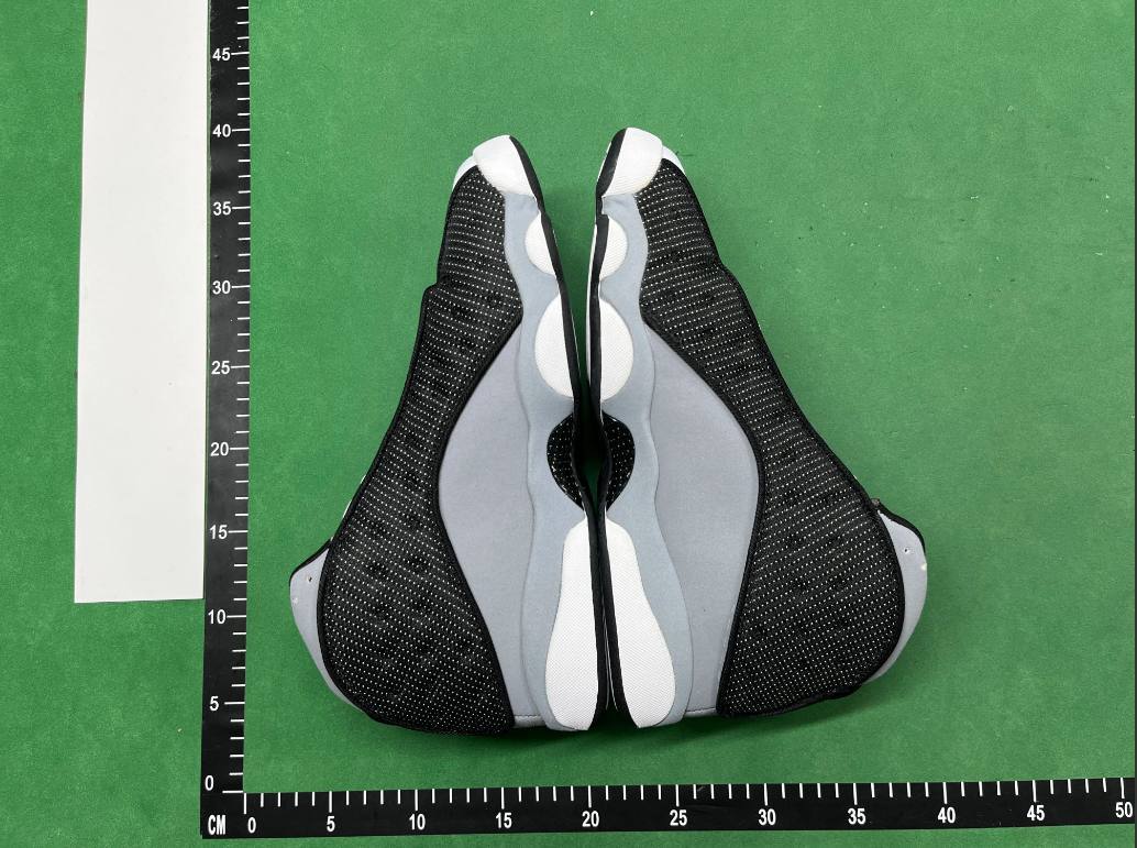 Air Jordan 13 -3
