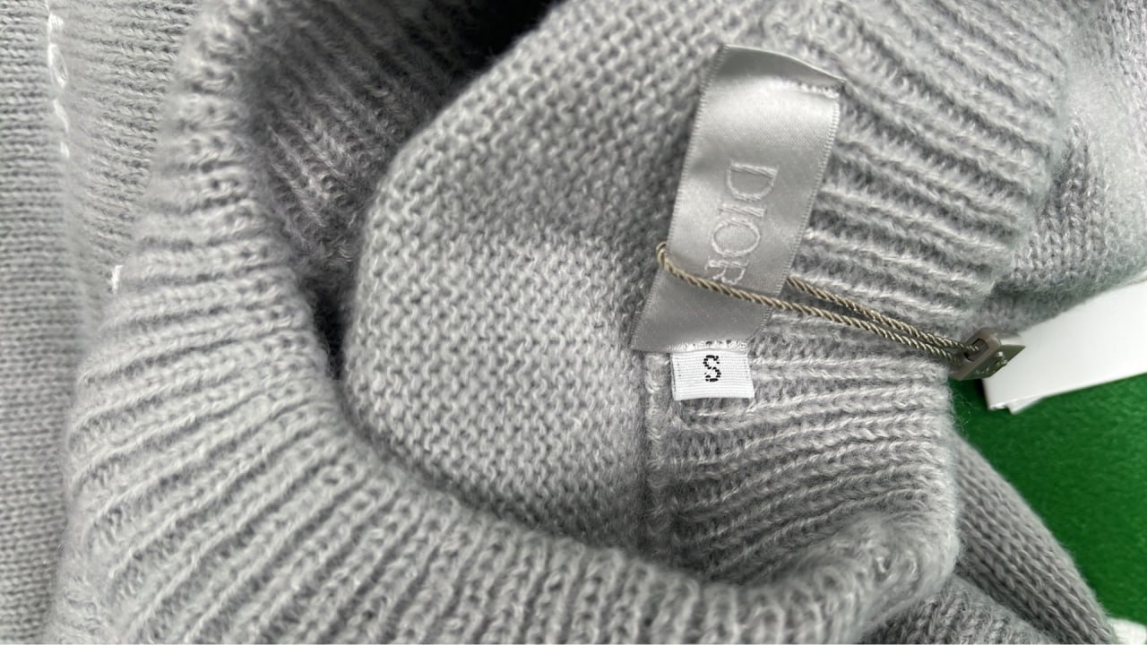 Prada Men's Knitted Sweater with Embroidered Logo -2