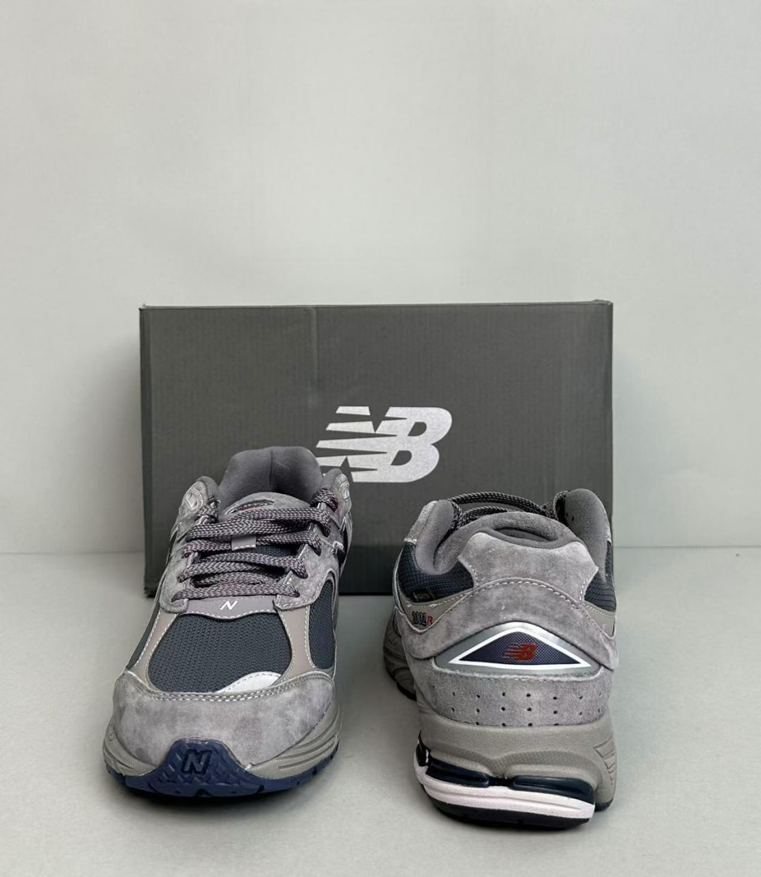 New Balance 2002R -3