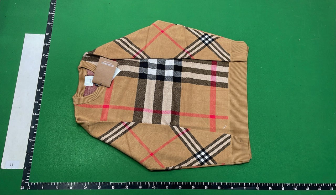 Burberry Sweatshirt -4