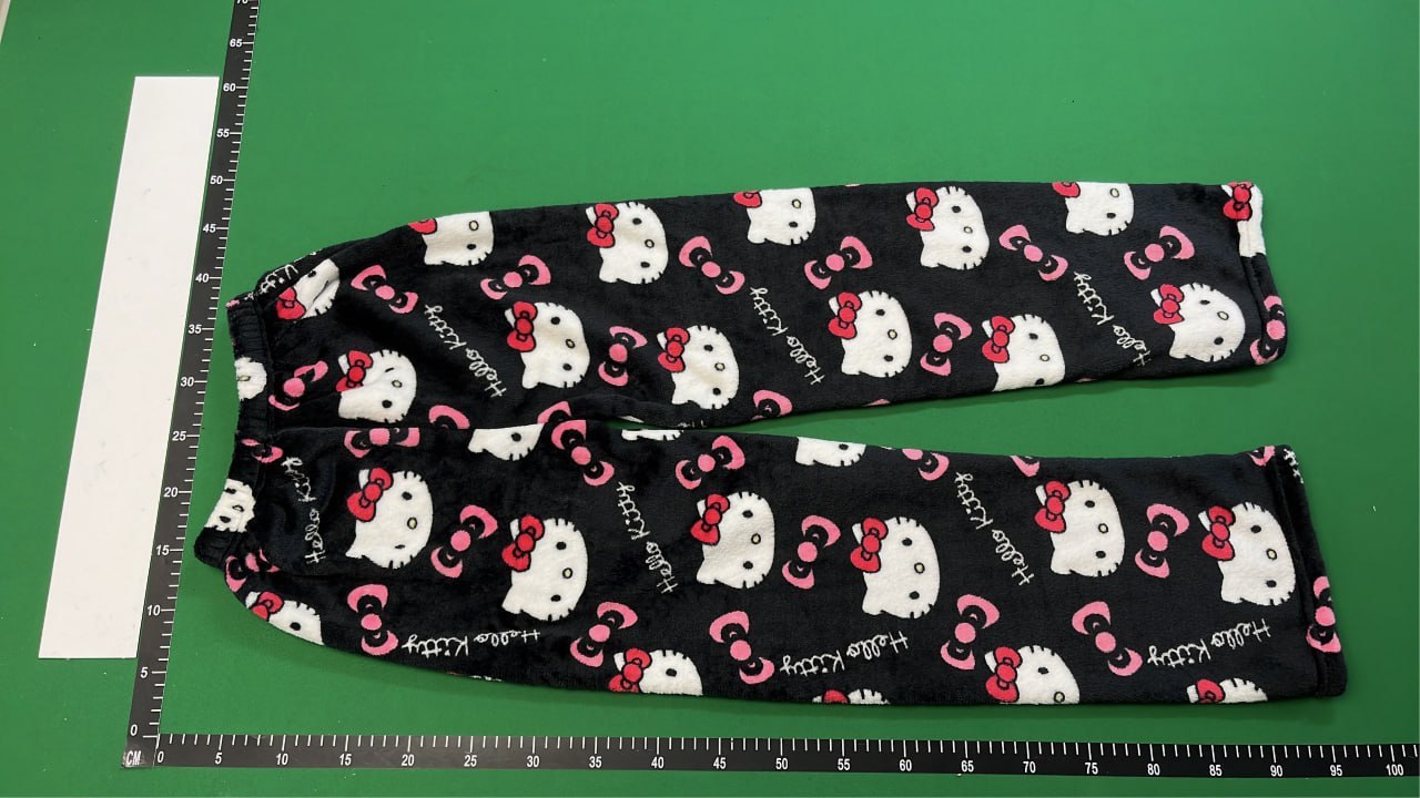 Hello Kitty Plush Pants -4