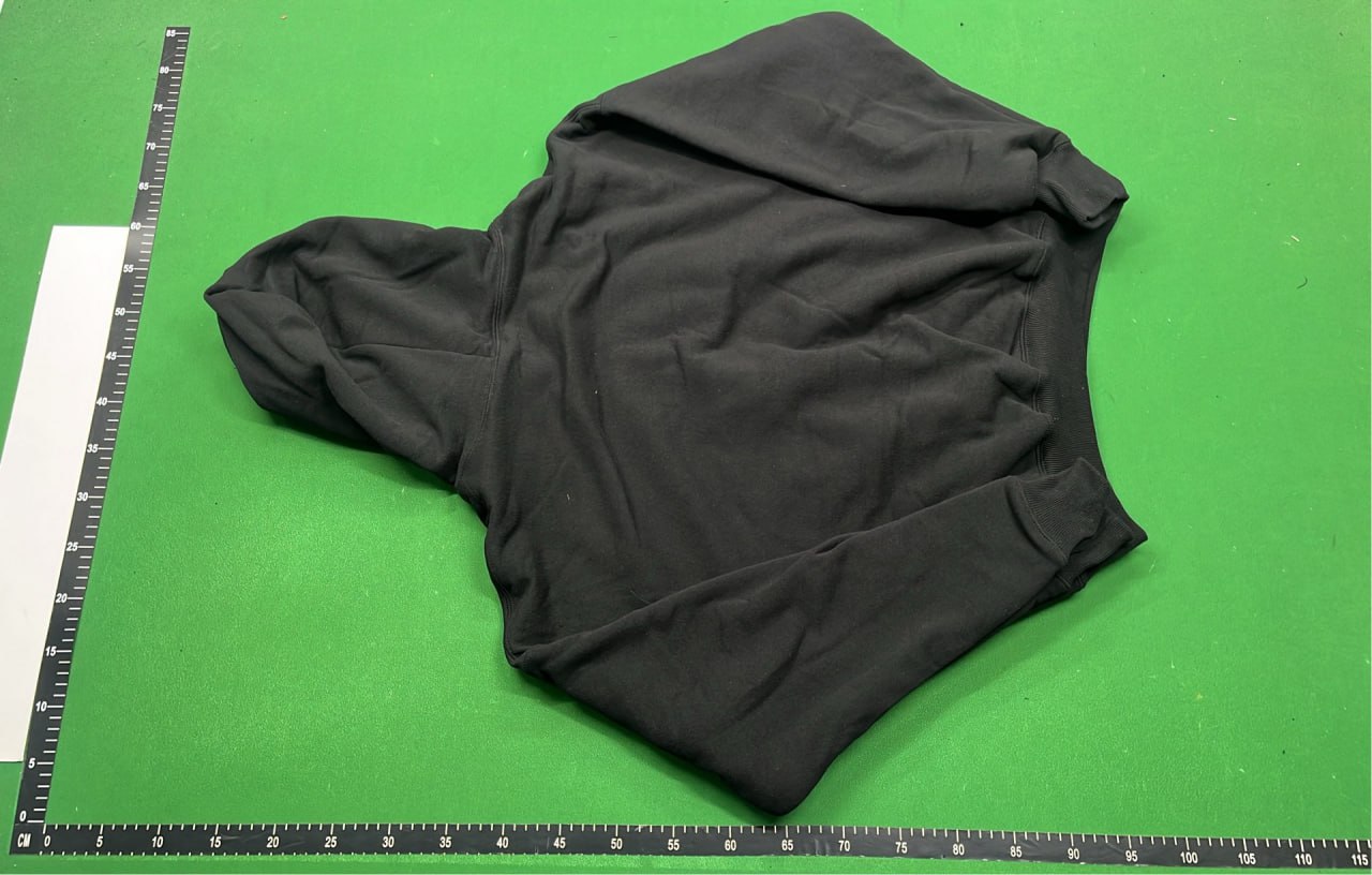 Unisex Solid Color Hoodie - Warm and Comfortable Sweatshirt -4